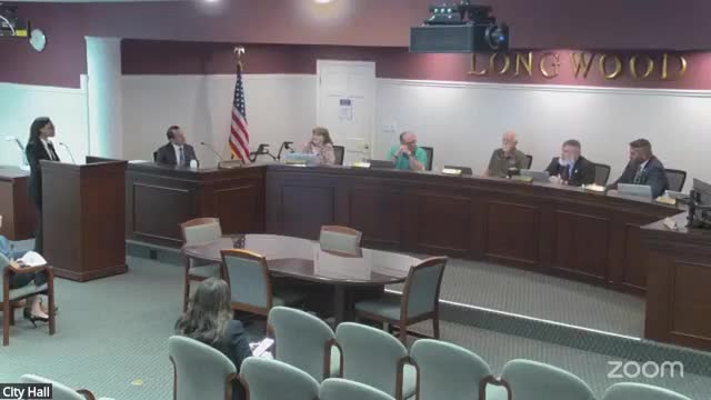 Longwood City Council debates city manager salary structure without cap