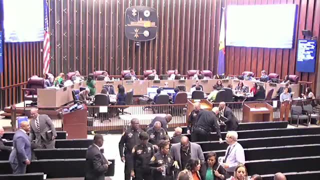 Memphis City Council approves Uptown neighborhood parking permit ordinance for homeowners