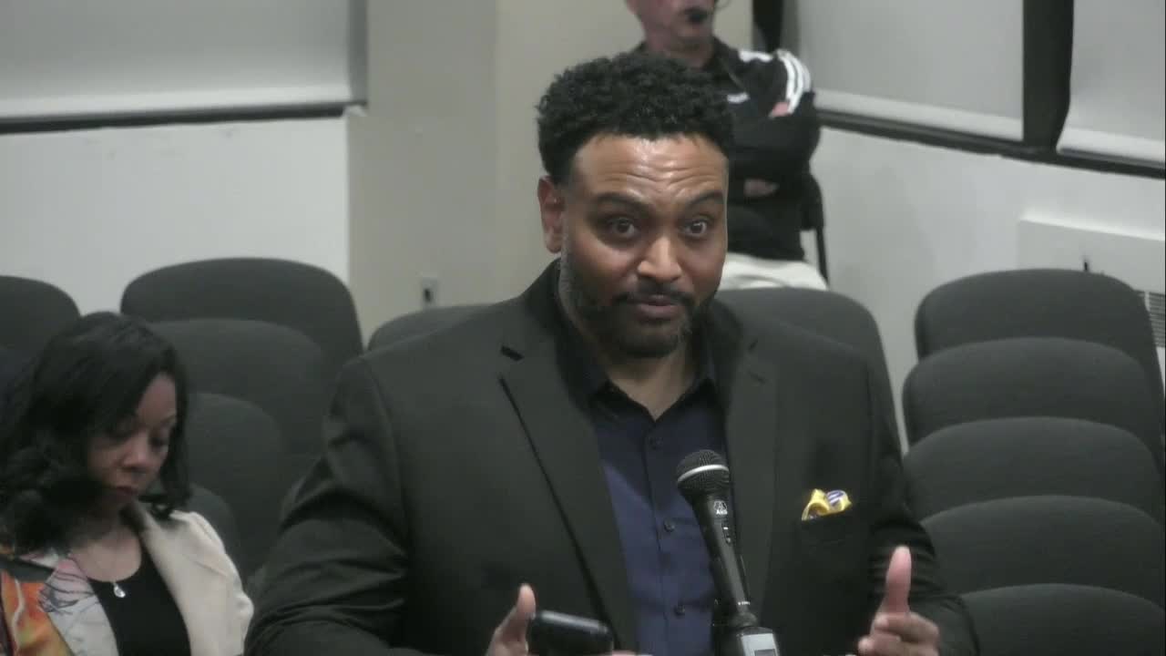Aaron Weaver demands podium access to uphold disability rights at Hampton council meeting