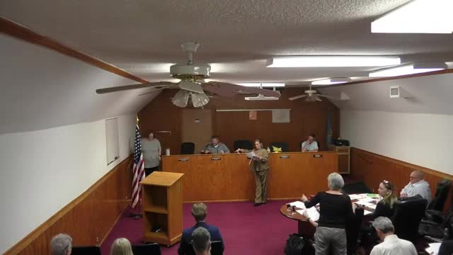 Commissioner Veronica Heisler takes oath to uphold Oklahoma constitution
