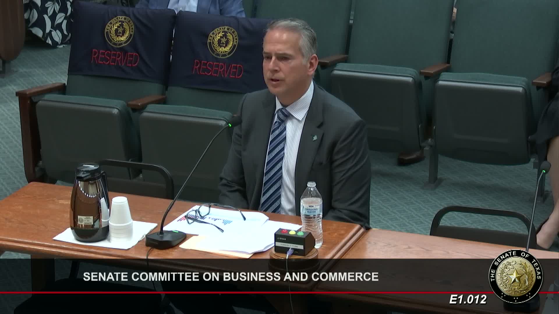 Senate Committee on Business & Commerce reports five bills favorably to the Senate; no roll-call opposition