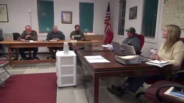 Town Council approves 5 year energy contract for municipal buildings