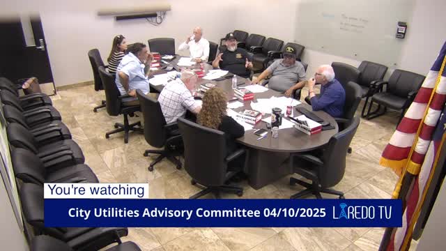 Utility Director outlines efficient water management and rate strategies to city council