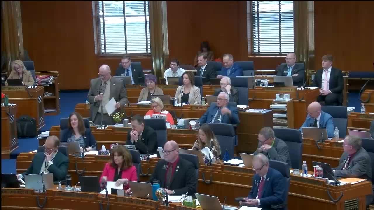 House approves bill allowing supplemental feeding for hunting; amendments on setbacks and reporting fail