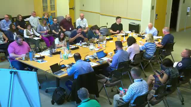 Aurora staff outline city role in retail recruitment; SBDC highlights services for entrepreneurs