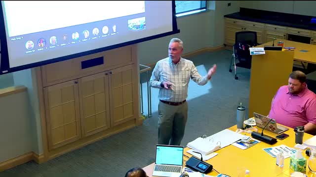 Aurora budget briefing: staff warns of multi‑million shortfall, urges combination of cuts and revenue actions