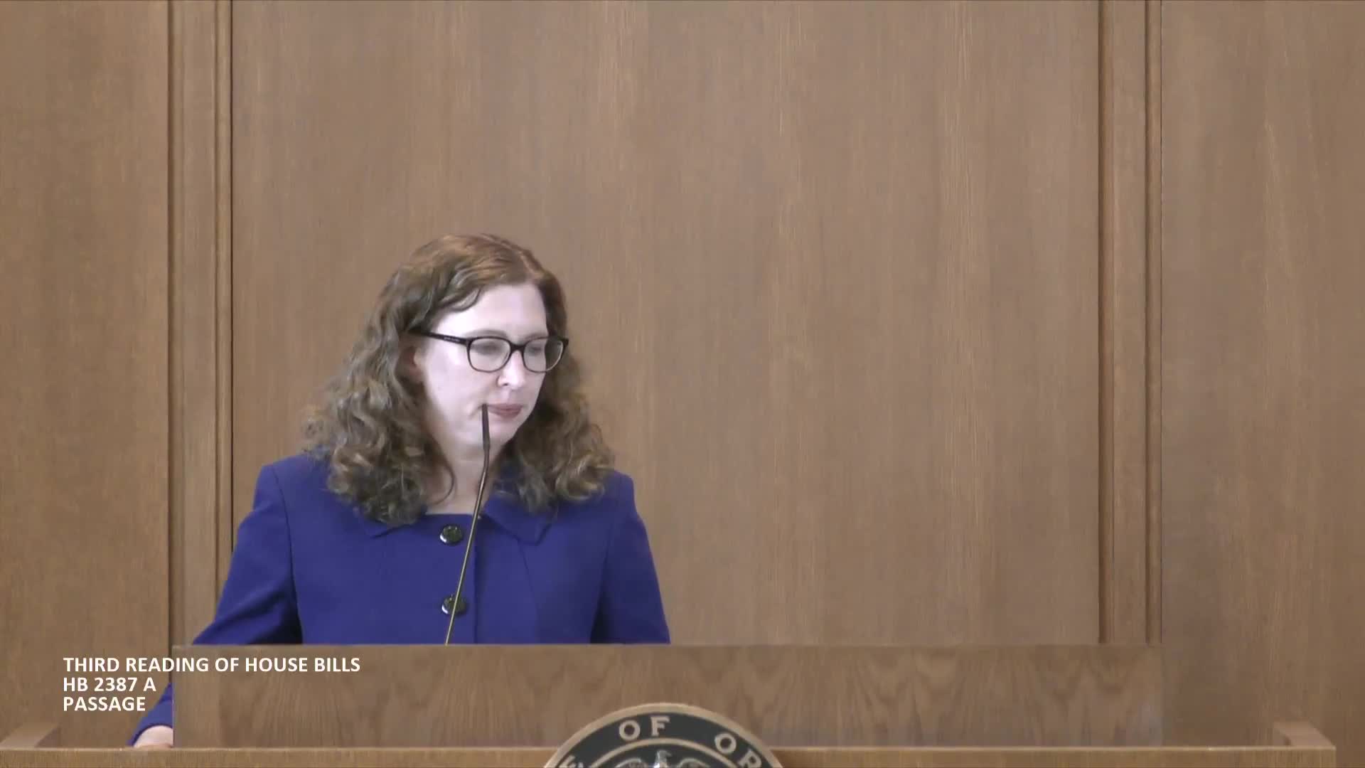 Oregon House passes bill 2387 enhancing psilocybin services and confidentiality measures