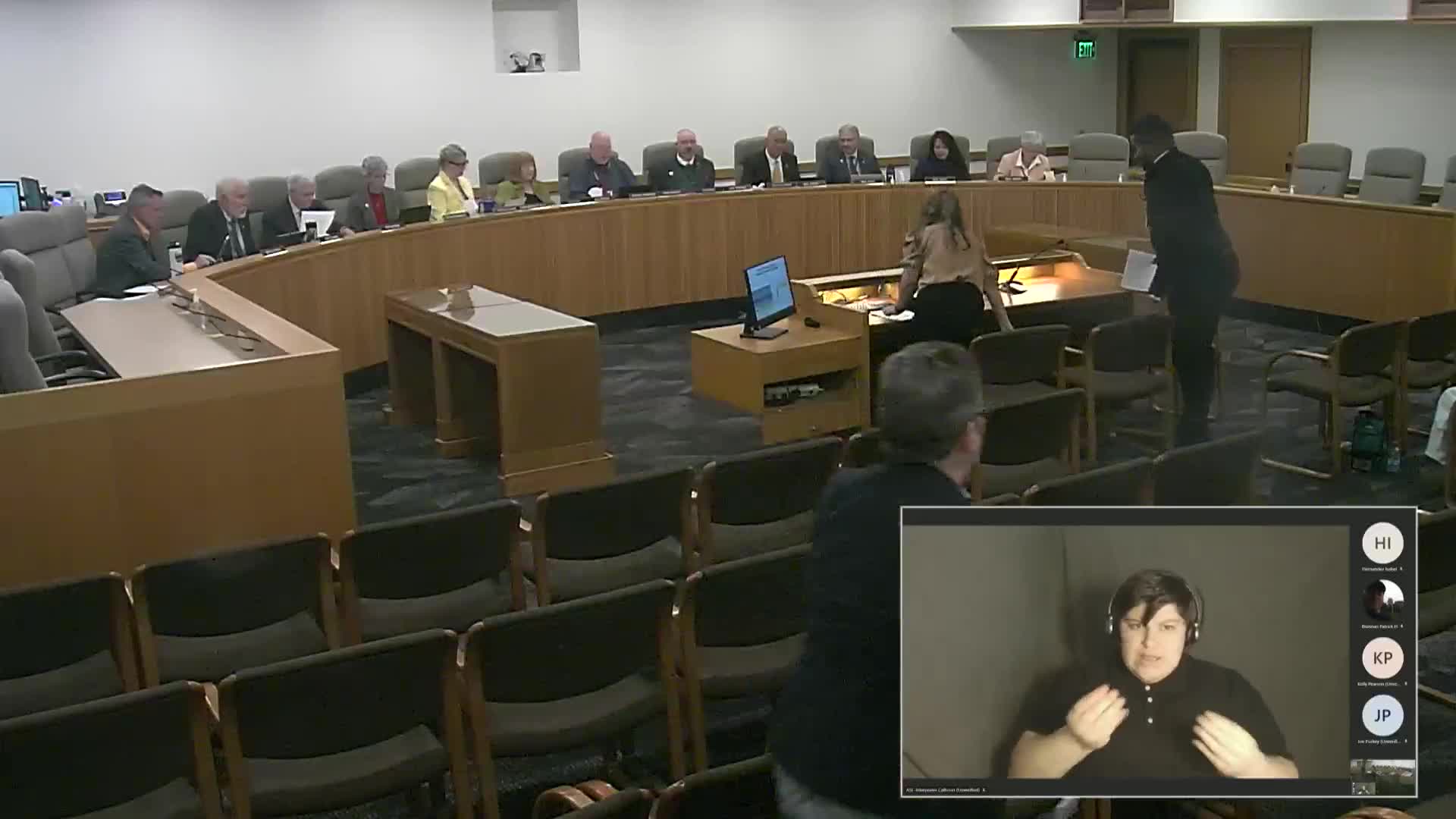 Oregon lawmakers propose changes to driver license testing for Spanish speakers
