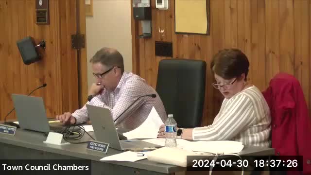 Cumberland Town Council considers discretionary bid awards for local businesses