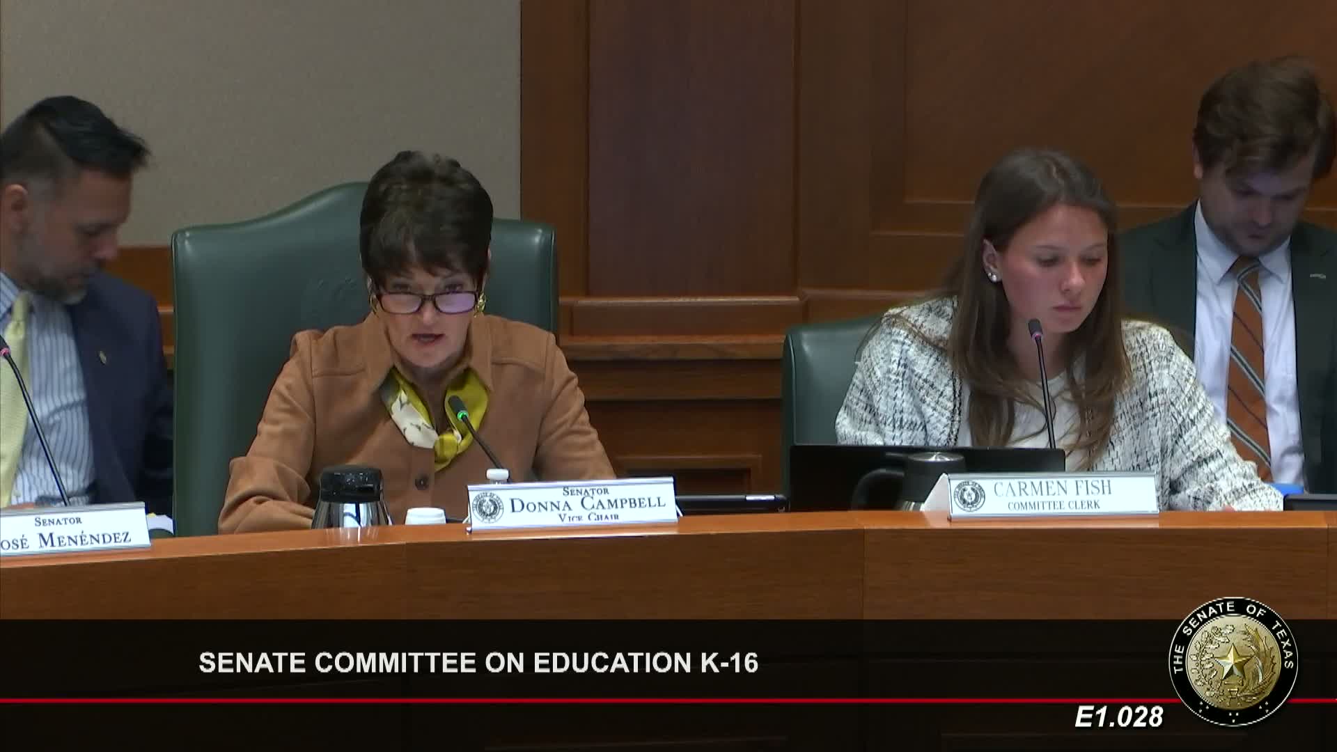 Senate Committee Reviews Bill for CPR Training Requirements in Texas Schools