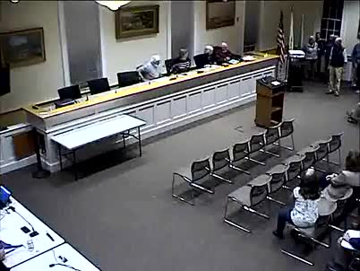 Jamestown resident advocates for short term rentals during council open forum