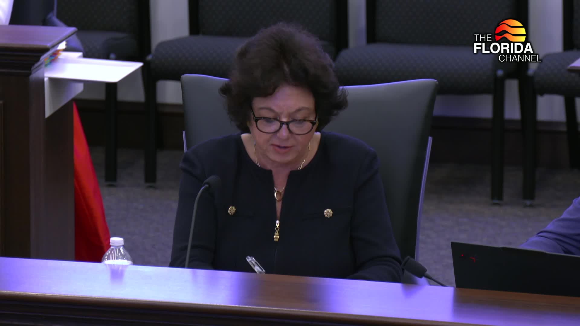 Senator Rodriguez's bill expands warning signals for Florida emergency vehicles