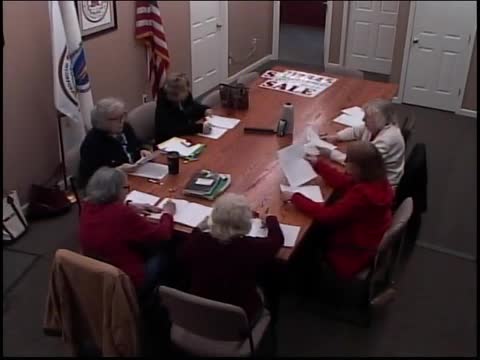 Hubbardston Council on Aging reviews grant payments, accepts treasurer's report and agrees to pay art instructor ahead of grant remittance