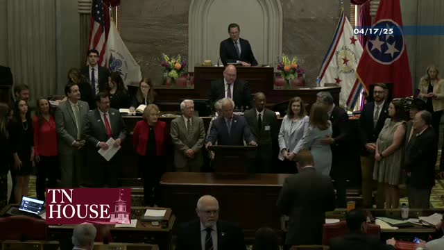 Tennessee House advances package of bills on hiring rules, coal ash permits, public-safety funding and constitutional amendments
