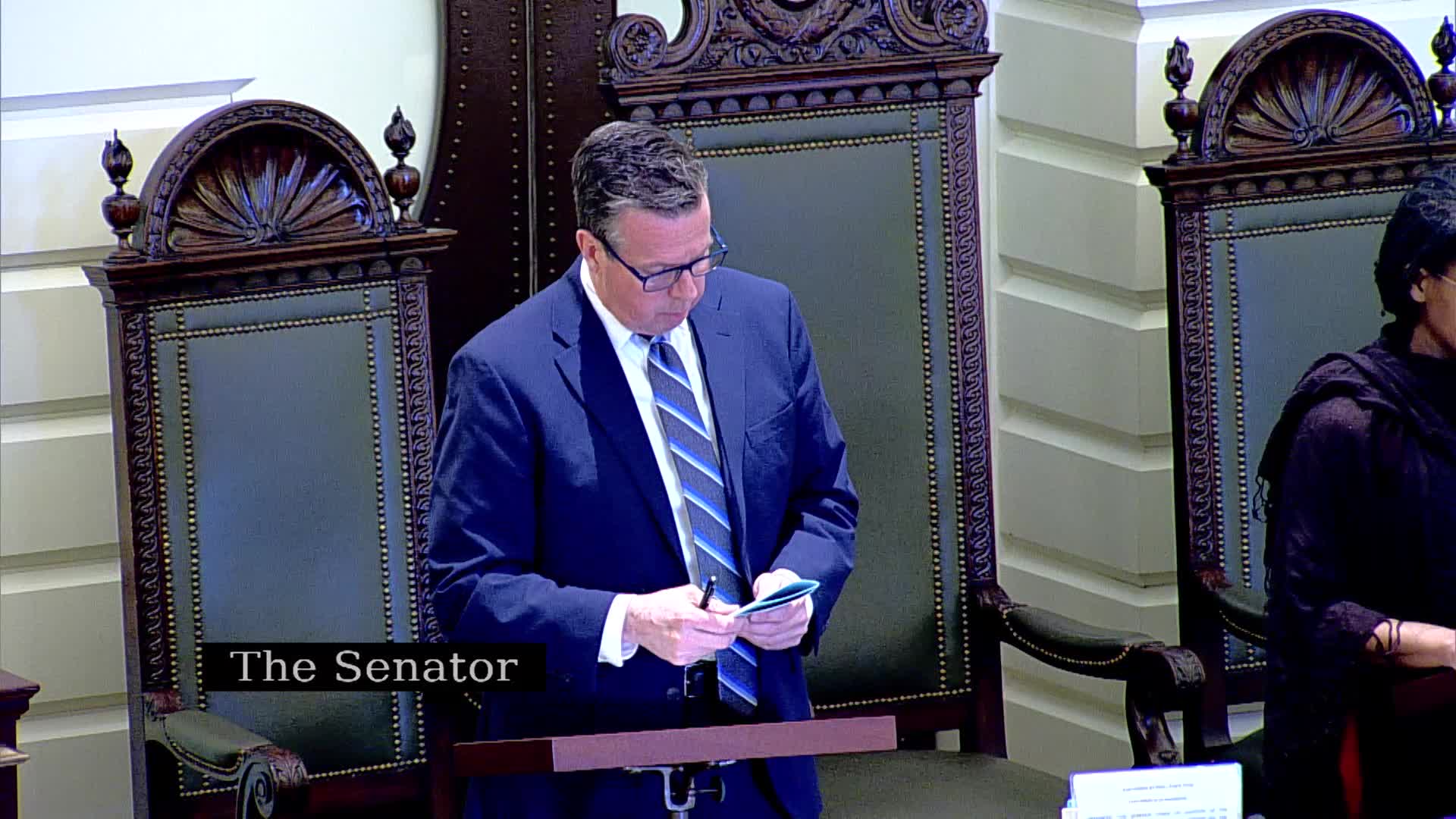 Senate adopts resolutions honoring Armenian American community and community leaders