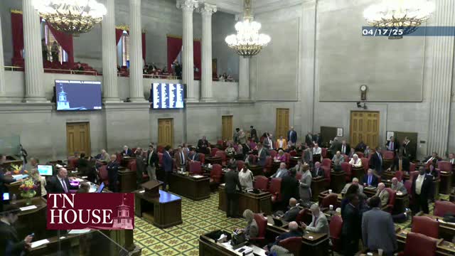 Representative Hill honors GMU students and Miss Chattanooga Iris Teen Autumn Perez