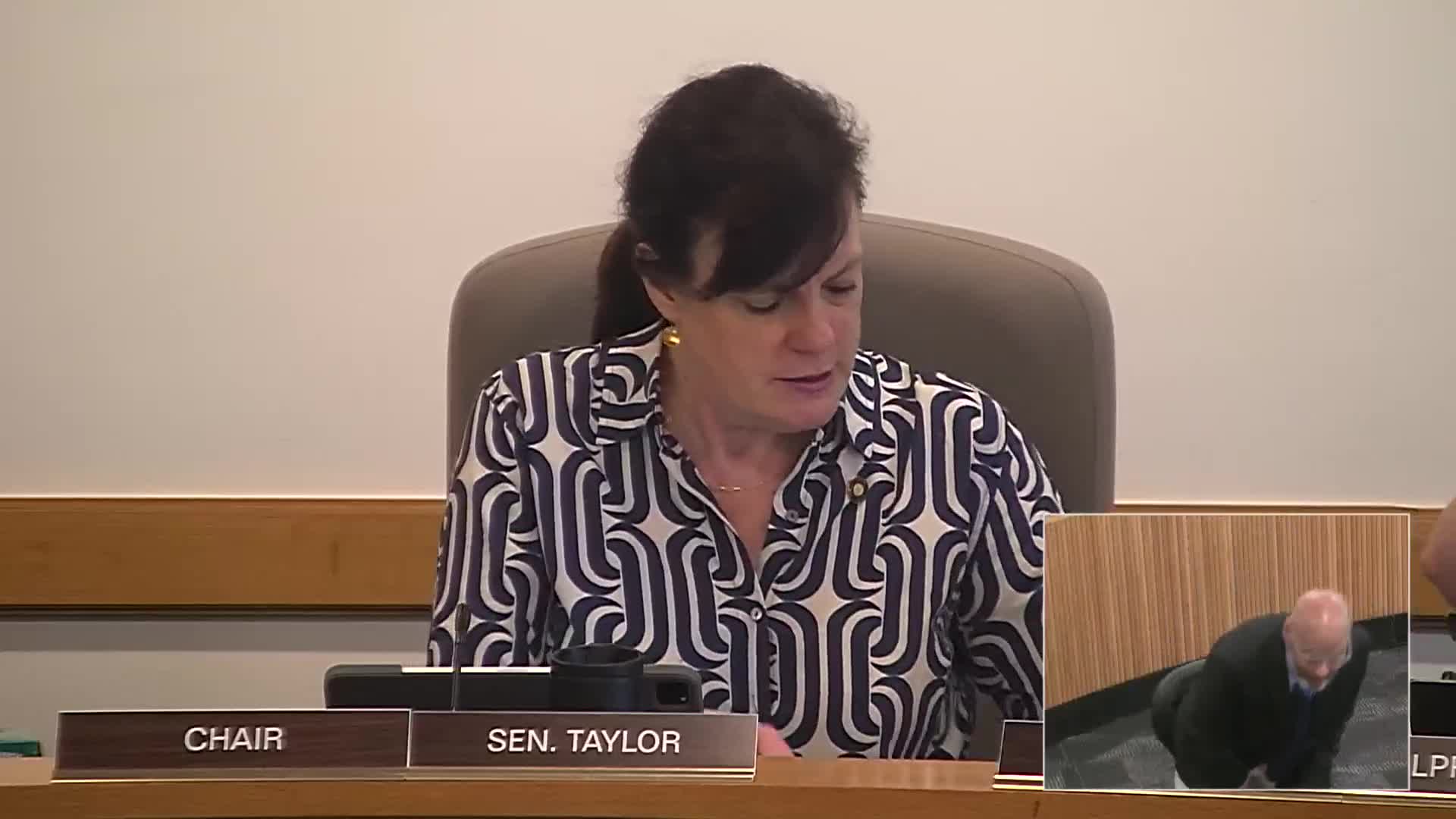 Senate Labor and Business committee sends several bills to the floor; one bill carried over