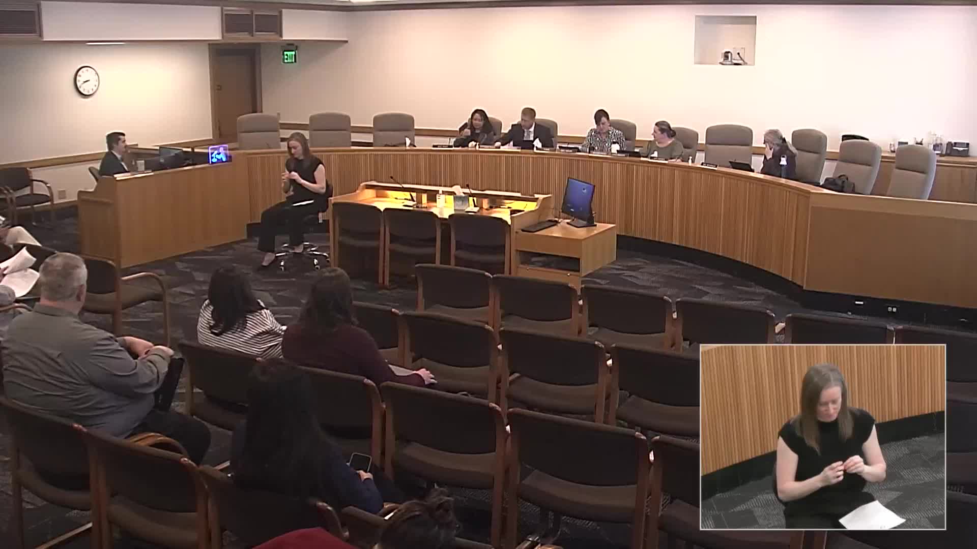 Oregon Senate committee advances House Bill 3724 to regulate cannabis advertising to minors