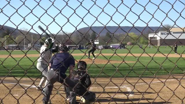 Huskies lead 5 to 1 as Ativo finds rhythm in fourth inning
