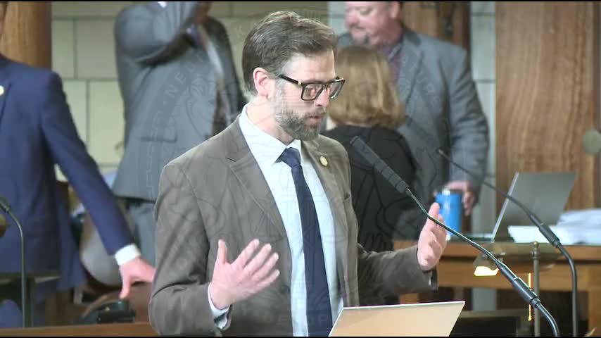 Senator Brandt proposes freeze on Nebraska income tax reductions amid budget shortfall