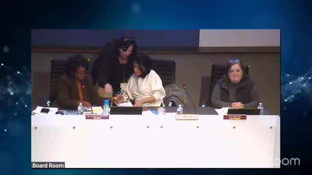 Parents and residents urge delay on Hyde Park zoning change, cite pedestrian and pickup risks at Hyde Park School