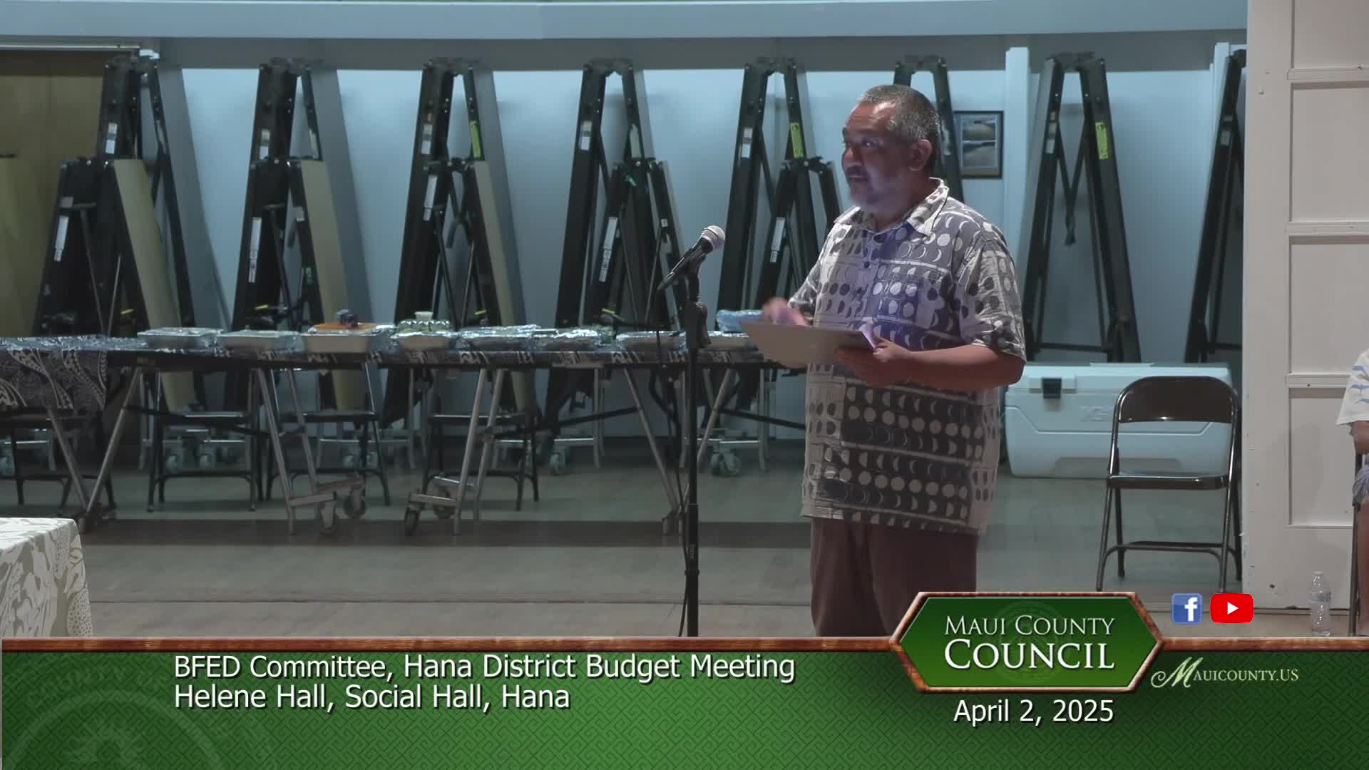 Meliana Kuruokawa advocates for playground project in Hana community meeting