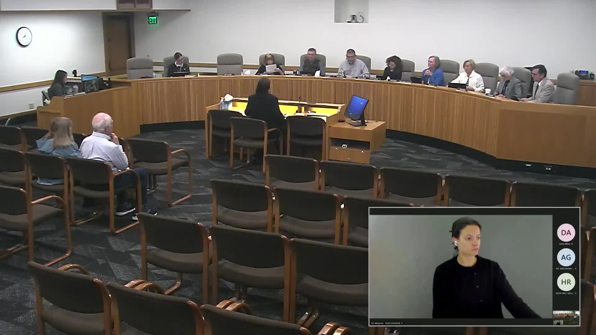 Sen. Sarah Gelser‑Blue, constituents urge change after dogs killed alpacas