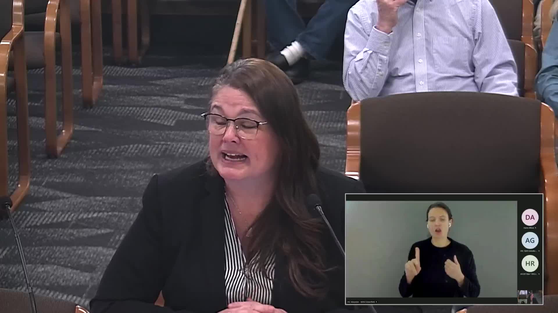 Senator Gelser advances bill addressing dangerous dog attacks on livestock
