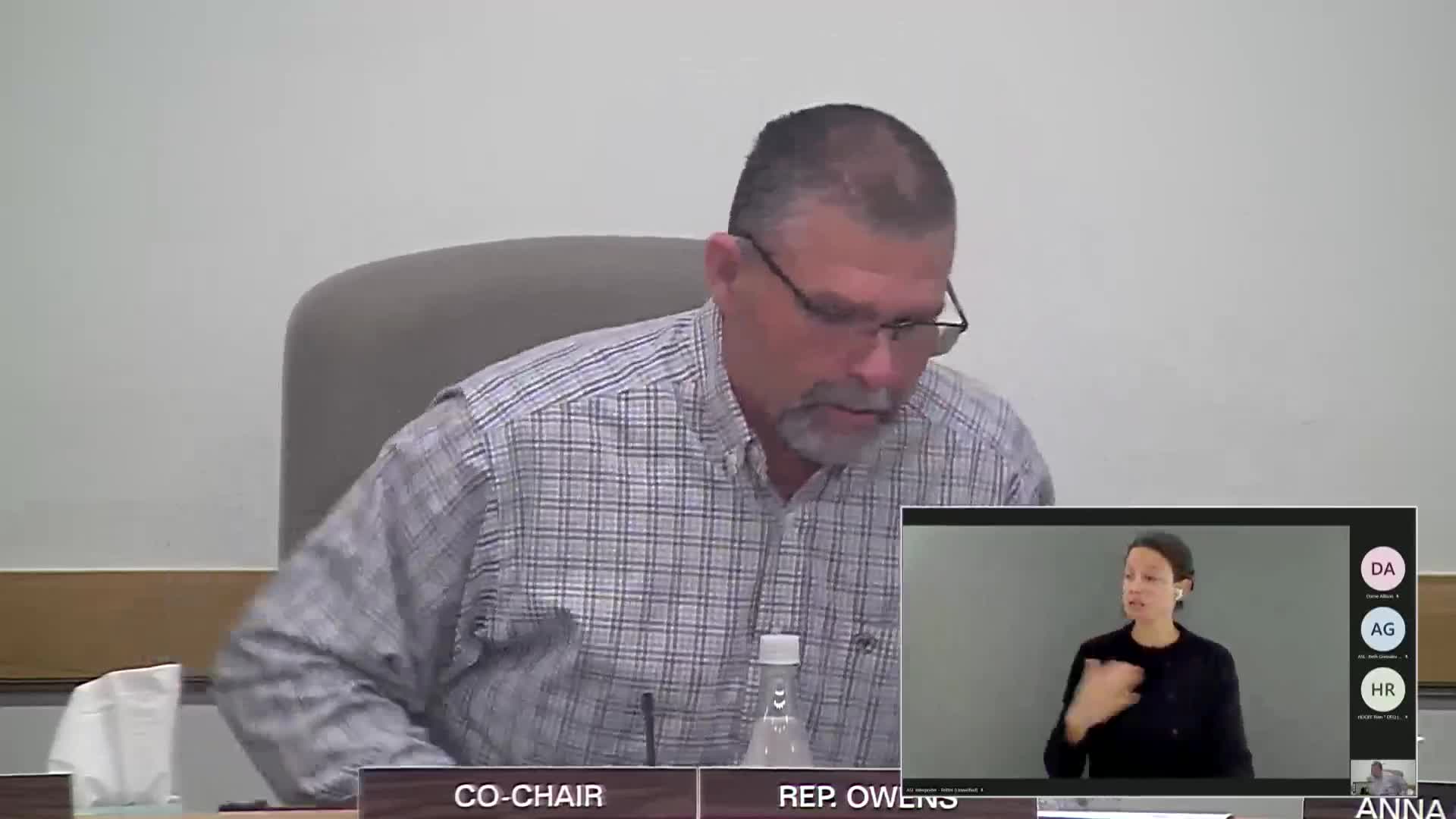 Committee advances bill allowing sewer plant construction before DEQ permit