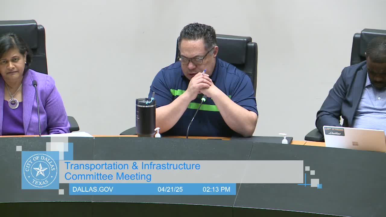 City of Dallas explores funding strategies for new streetcar and transit development