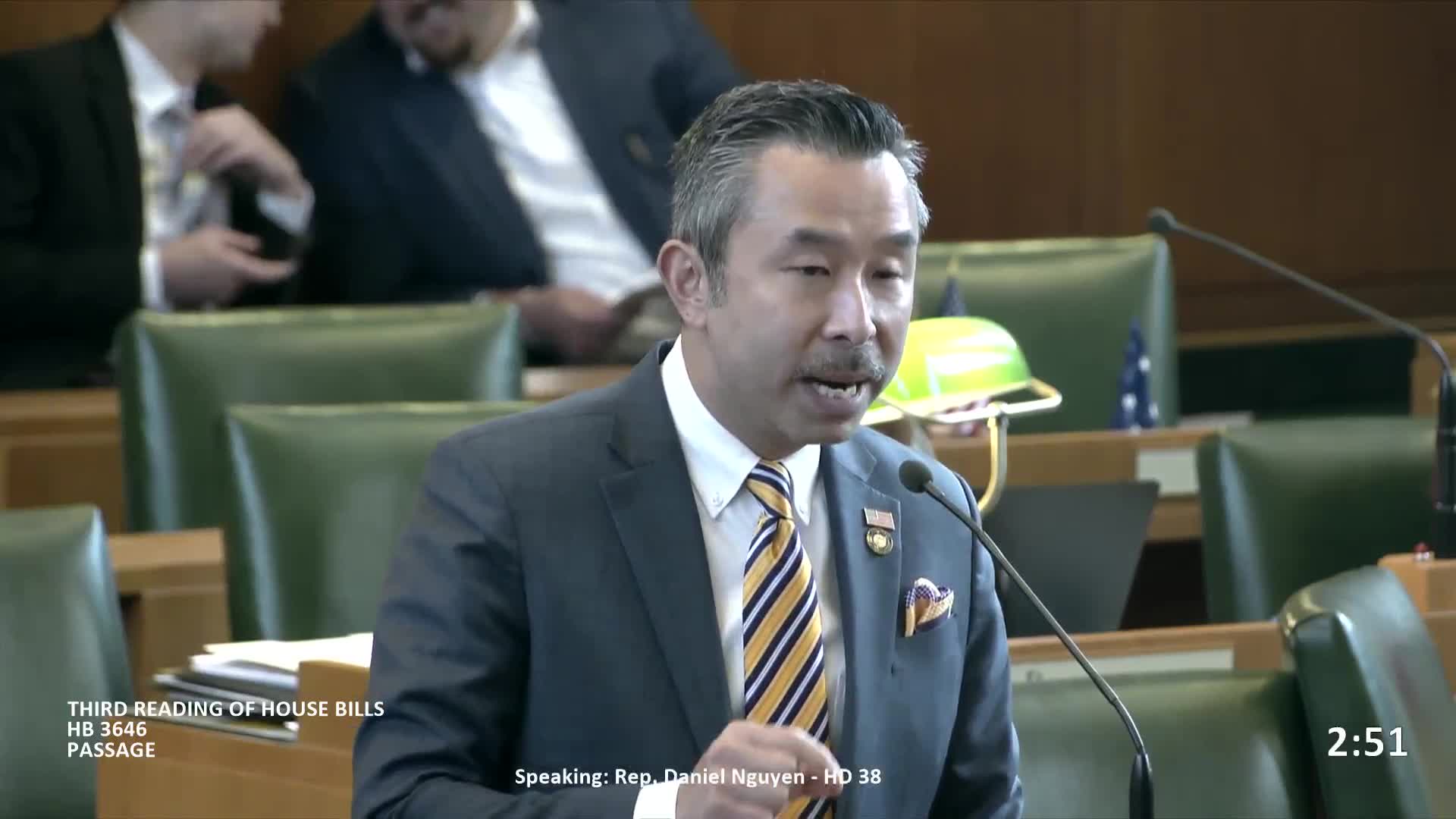 House approves consumer protections for online ticket sales, including upfront fee disclosure and anti‑scam rules