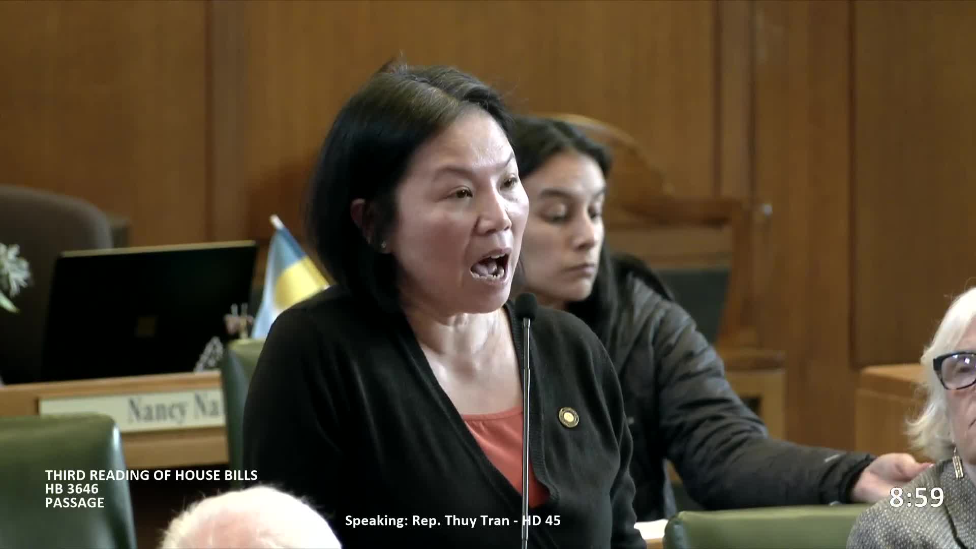Oregon House passes bill to support small business owners and employees