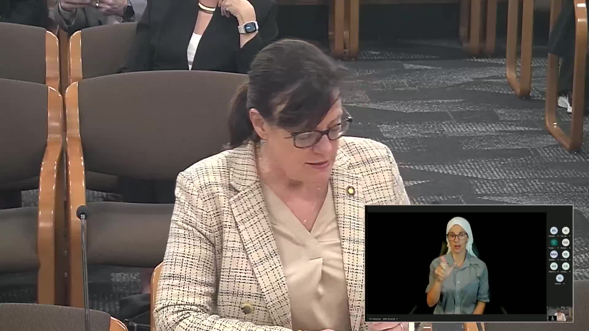 Oregon Senate introduces Bill 1198 to regulate vaping products for minors