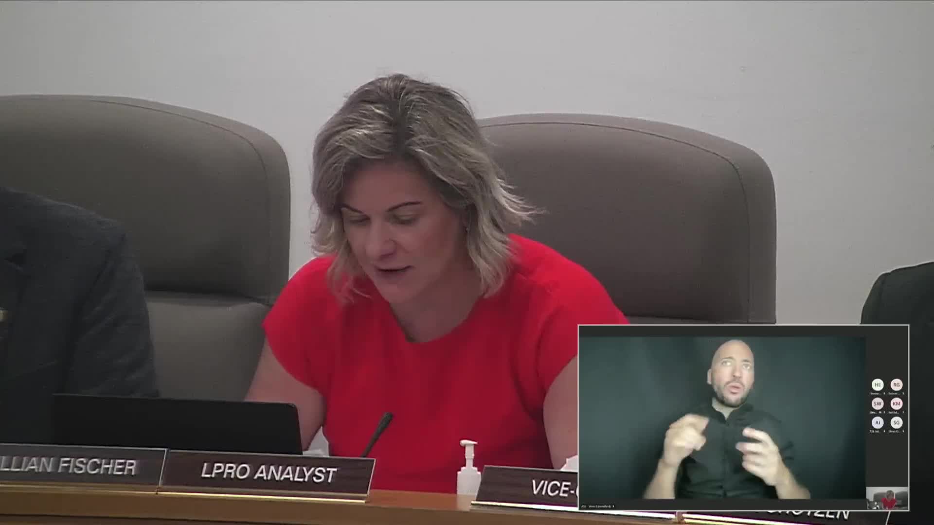 Senator Solomon advocates for trauma-informed judicial training in Oregon Senate Bill 710