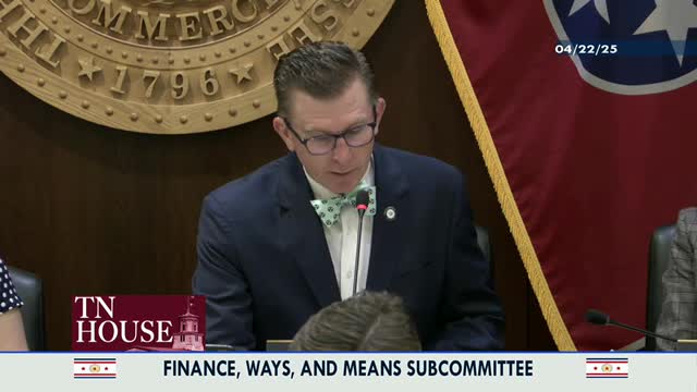 Subcommittee advances bill creating bait-privilege license for deer hunting; revenue estimate cited