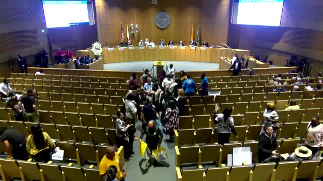 Long Beach Council adopts updated airport noise ordinance and electric scooter pilot program