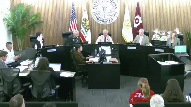 Mayor Friedendahl opens Glendora council meeting with pastor's invocation