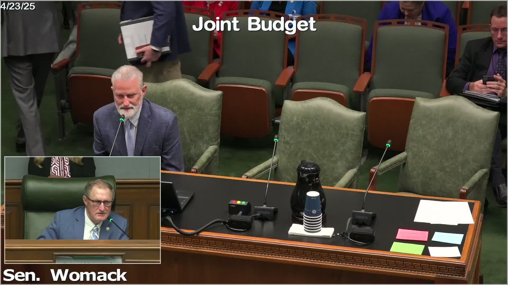 Sabine River Authority presents budget and updates on water talks with Texas