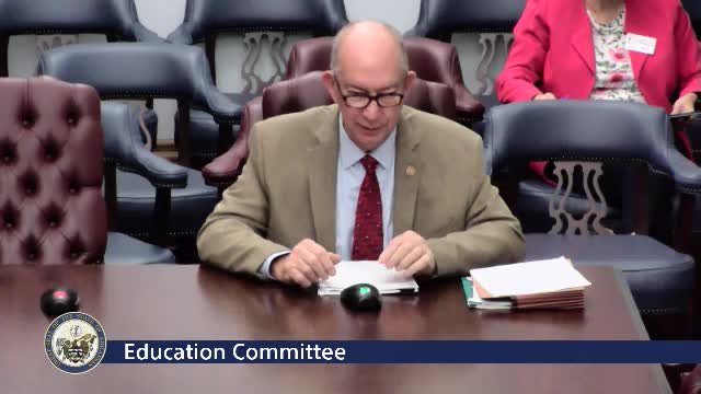 Arkansas education committee introduces new funding model based on Tennessee's successful model