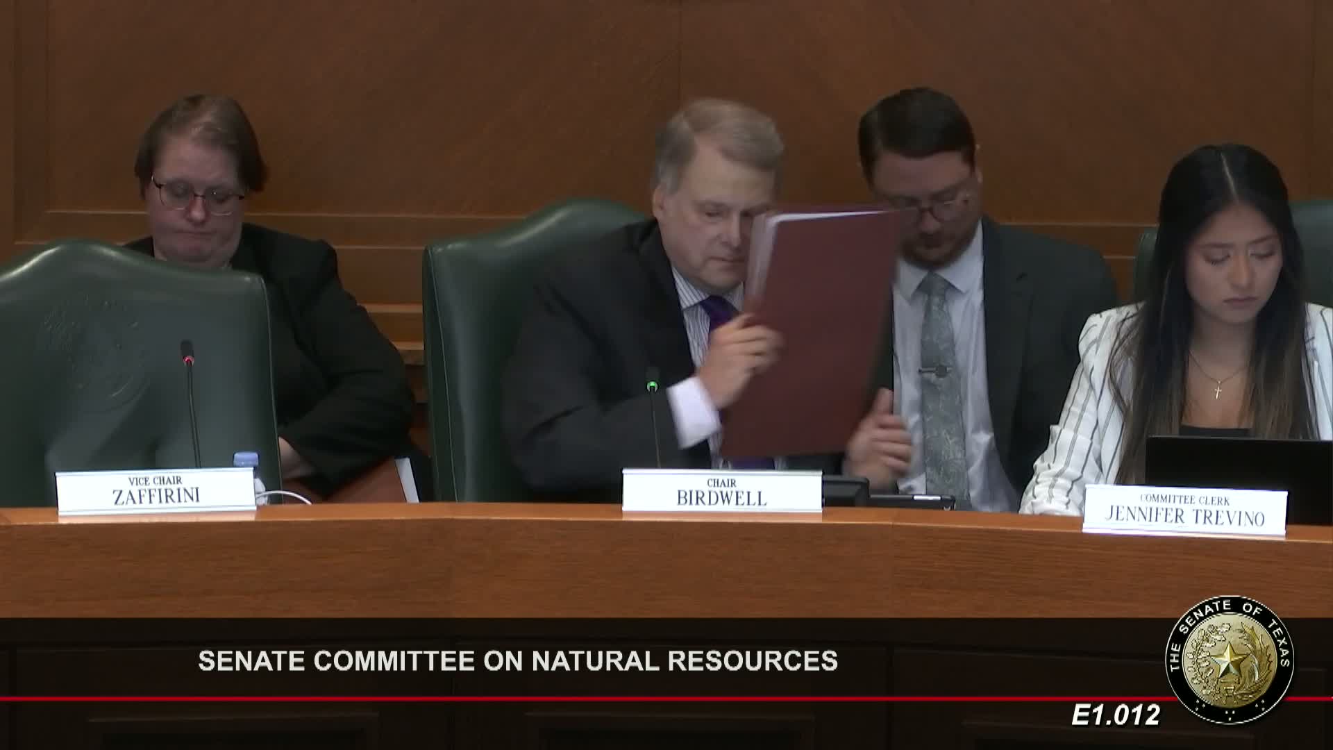 Bill would let TCEQ commissioners resolve contested-case discovery disputes; committee substitute adds timing safeguard