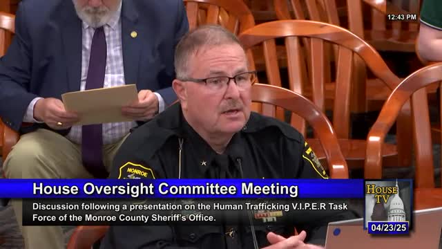 Representative Menser addresses human trafficking and smuggling distinctions in Michigan meeting