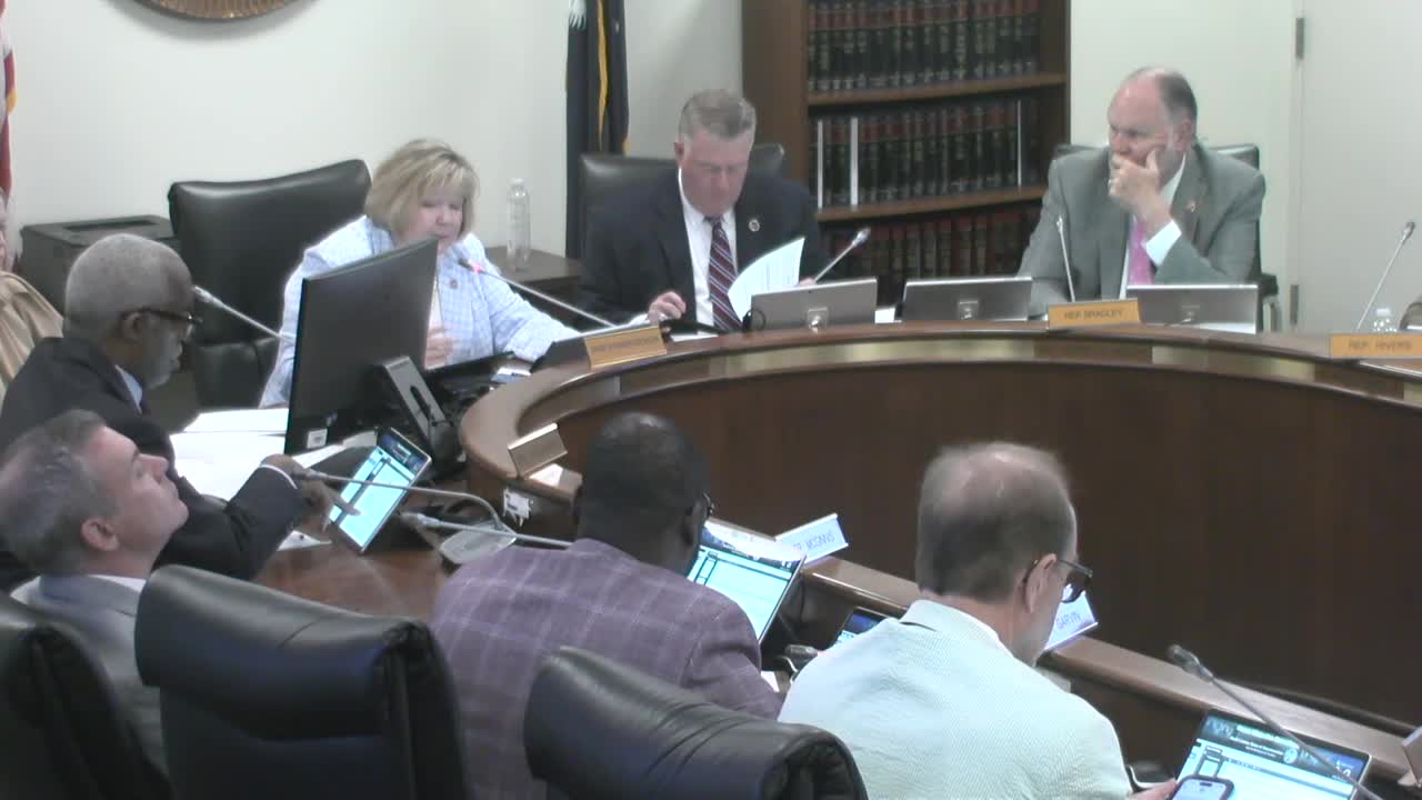 Subcommittee finalizes bill protecting student free speech and school liability
