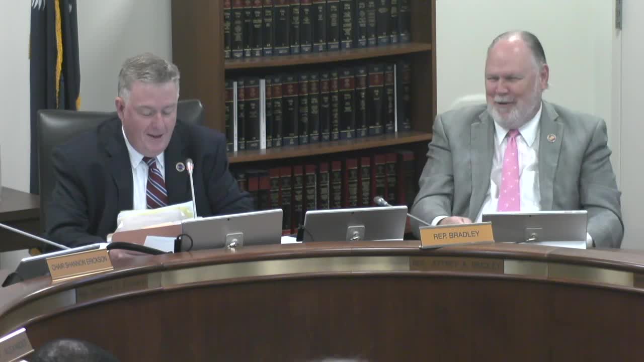 Committee approves bill naming official state choral anthem