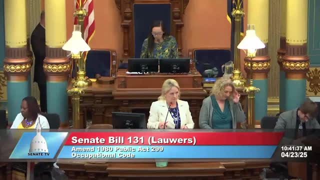 Senate passes bill requiring county treasurers to furnish transcripts and abstracts; final passage recorded 37-0