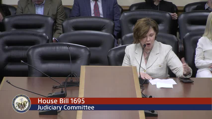 Arkansas House committee passes child support transparency bill for custodial parents