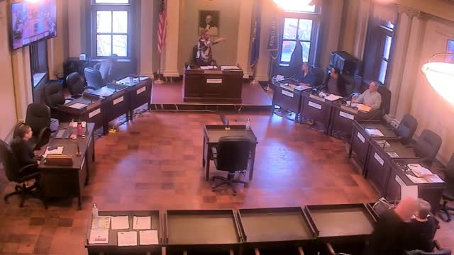 New London City Council faces criticism over opening prayer at public meeting