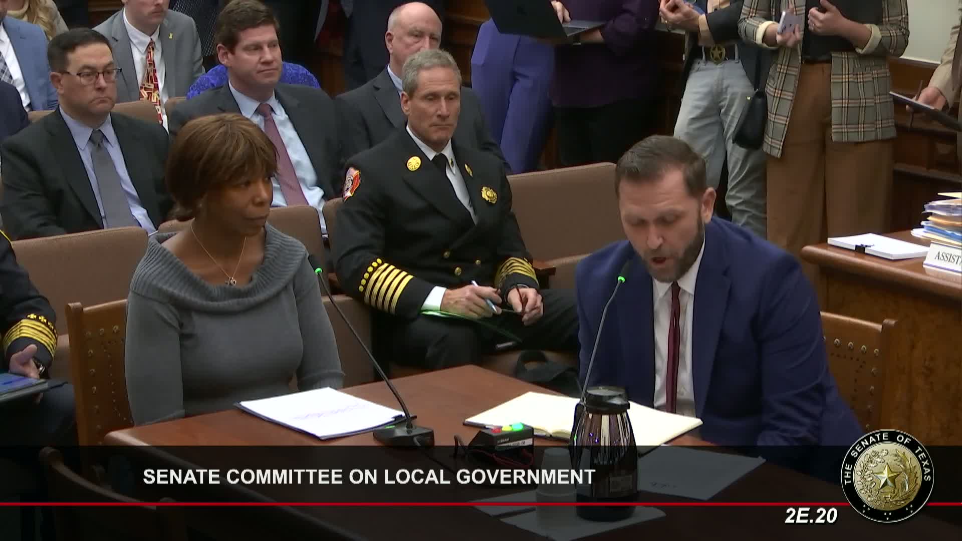 Committee substitute for SB 1708 would clarify protections for familial divisions of property and relation of water code to platting