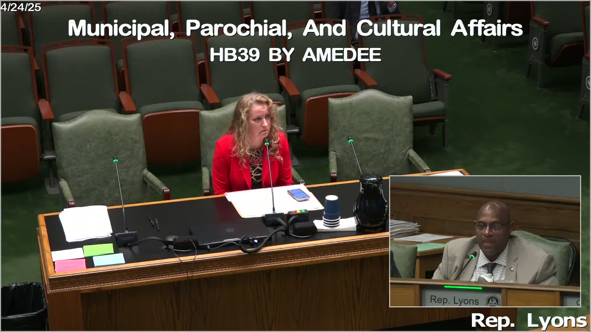 Louisiana Parish Council amends bill empowering president to remove housing commissioners