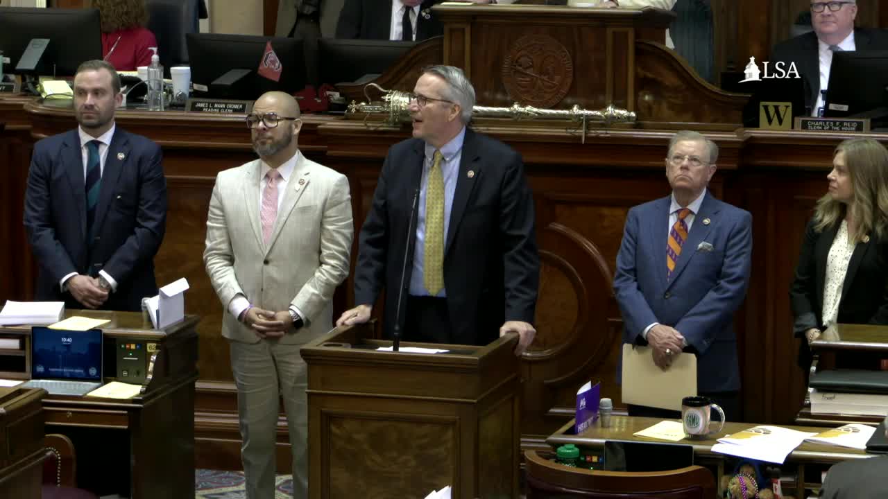 House approves wide set of bills, moves several measures forward in bulk votes