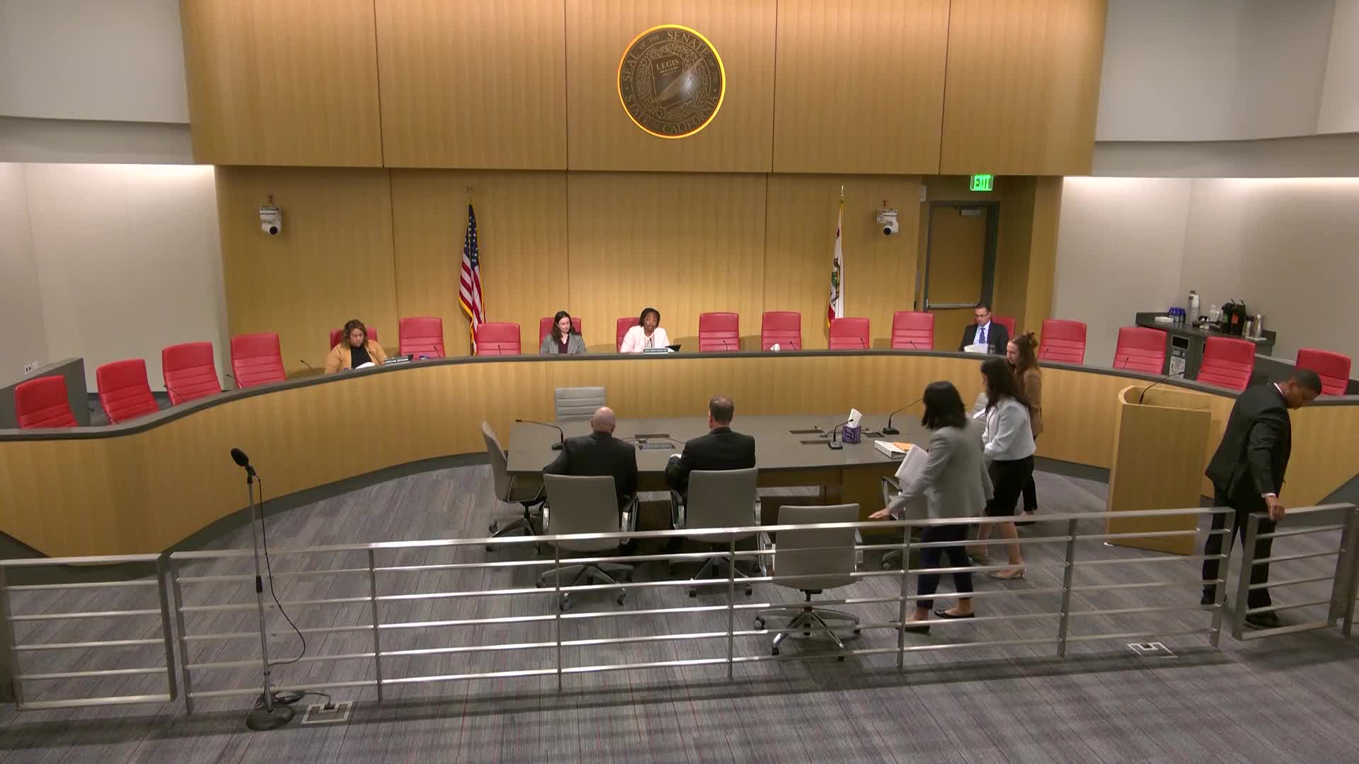 Department of Aging seeks funds for ADRC expansion and ombudsman programs; advocates warn of federal funding threats